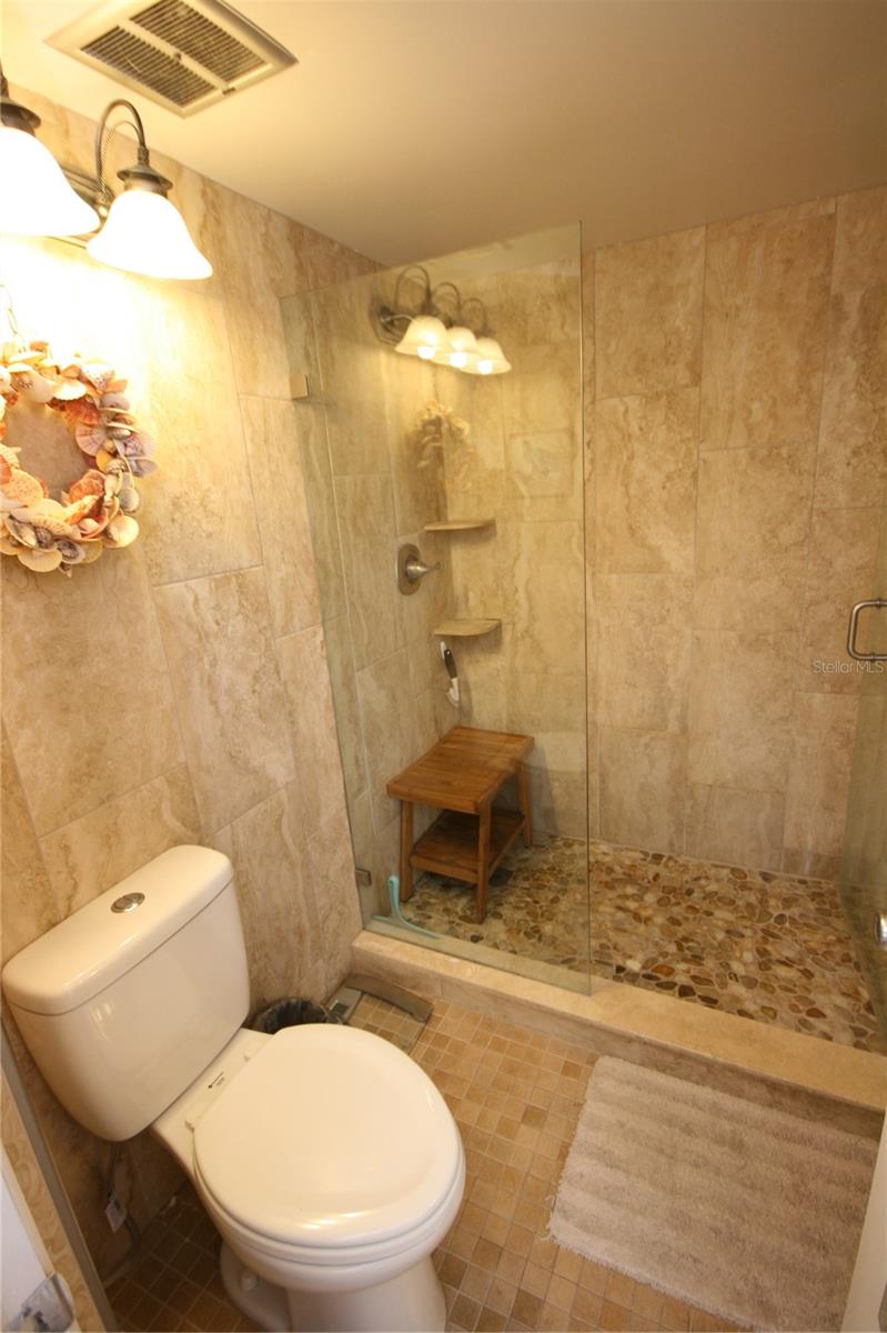 19701 GULF BLVD #212, INDIAN SHORES, FL, 33785