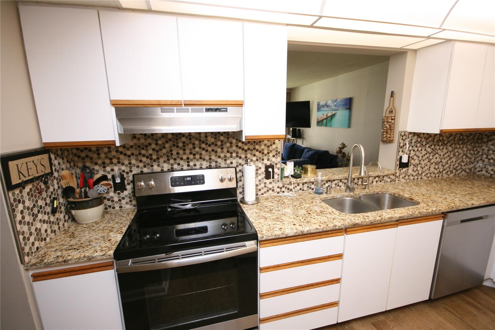 19701 GULF BLVD #212, INDIAN SHORES, FL, 33785