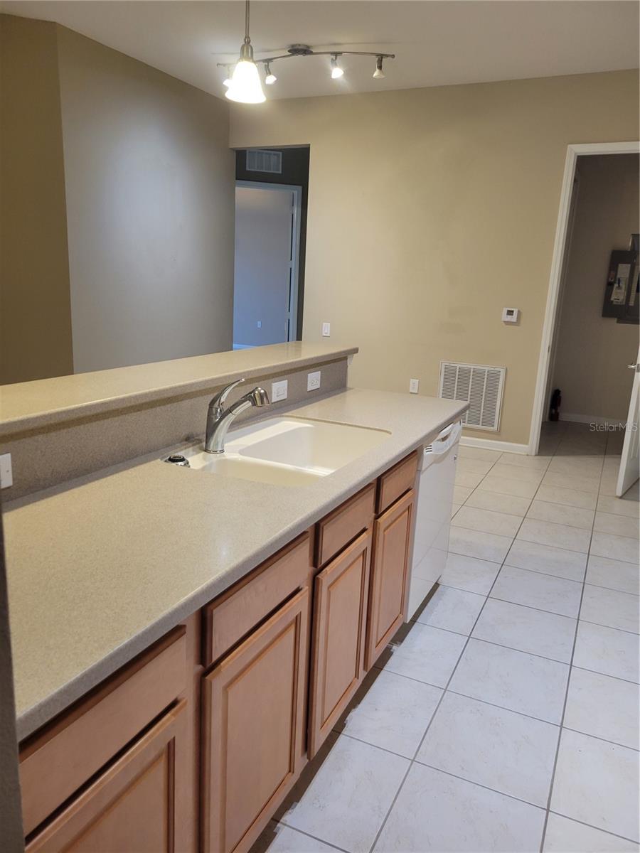 7905 N SEMINOLE BLVD #3404, SEMINOLE, FL, 33772