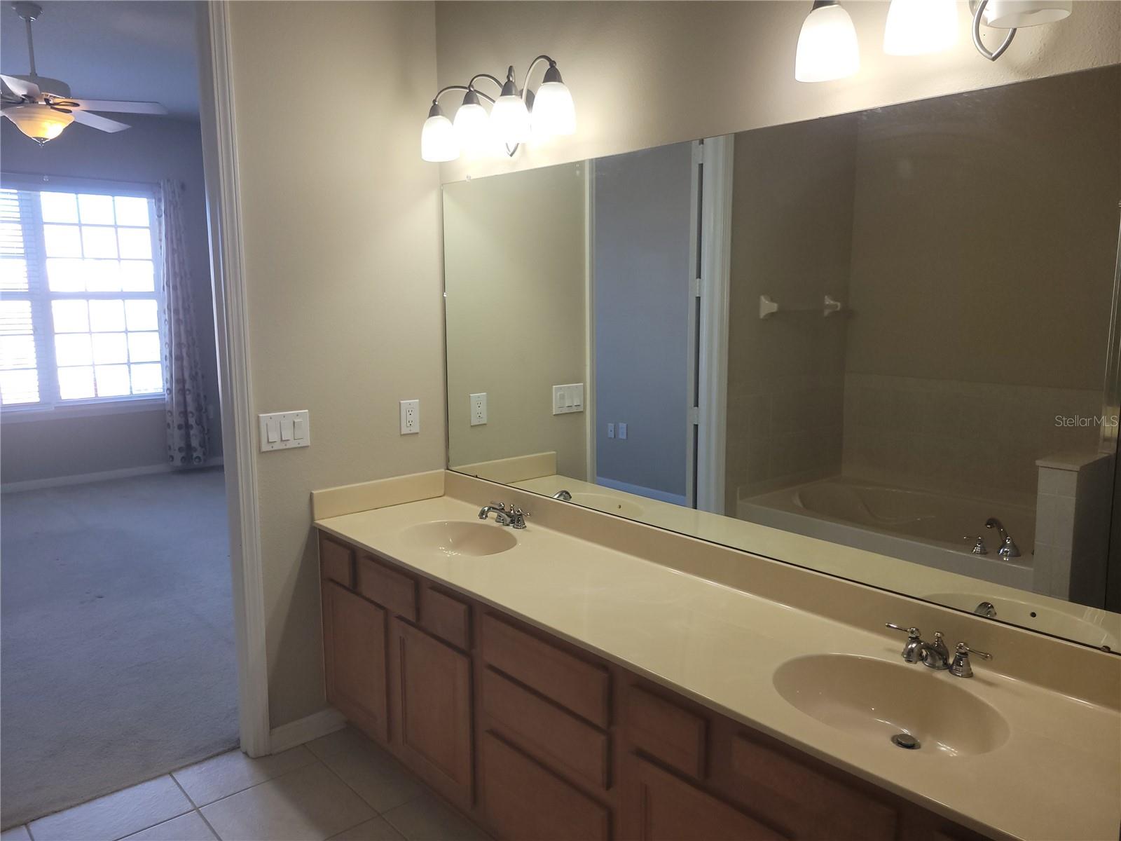 7905 N SEMINOLE BLVD #3404, SEMINOLE, FL, 33772