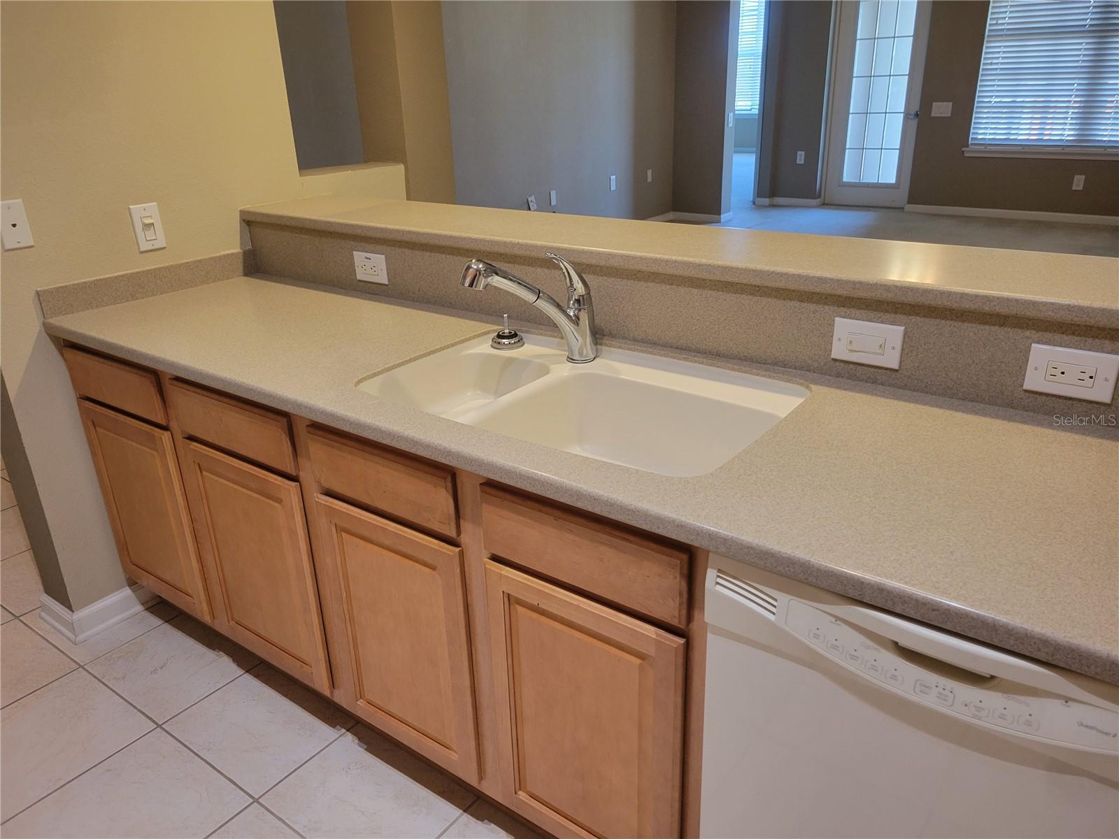 7905 N SEMINOLE BLVD #3404, SEMINOLE, FL, 33772