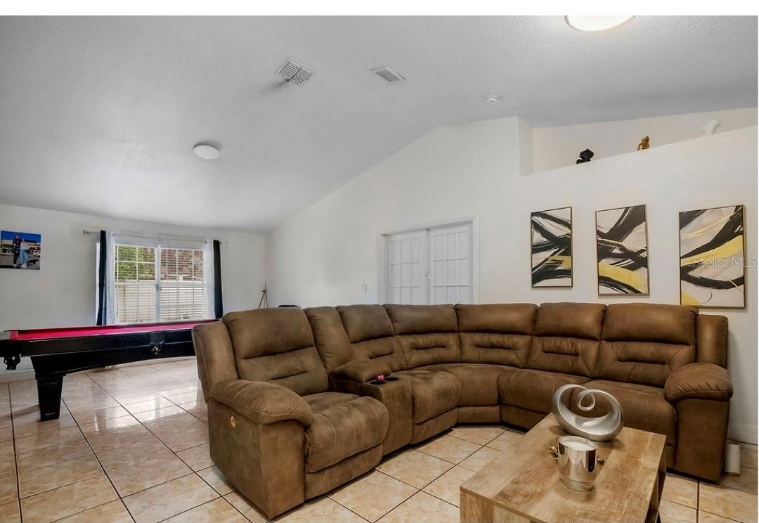 233 RED MAPLE DR, KISSIMMEE, FL, 34743