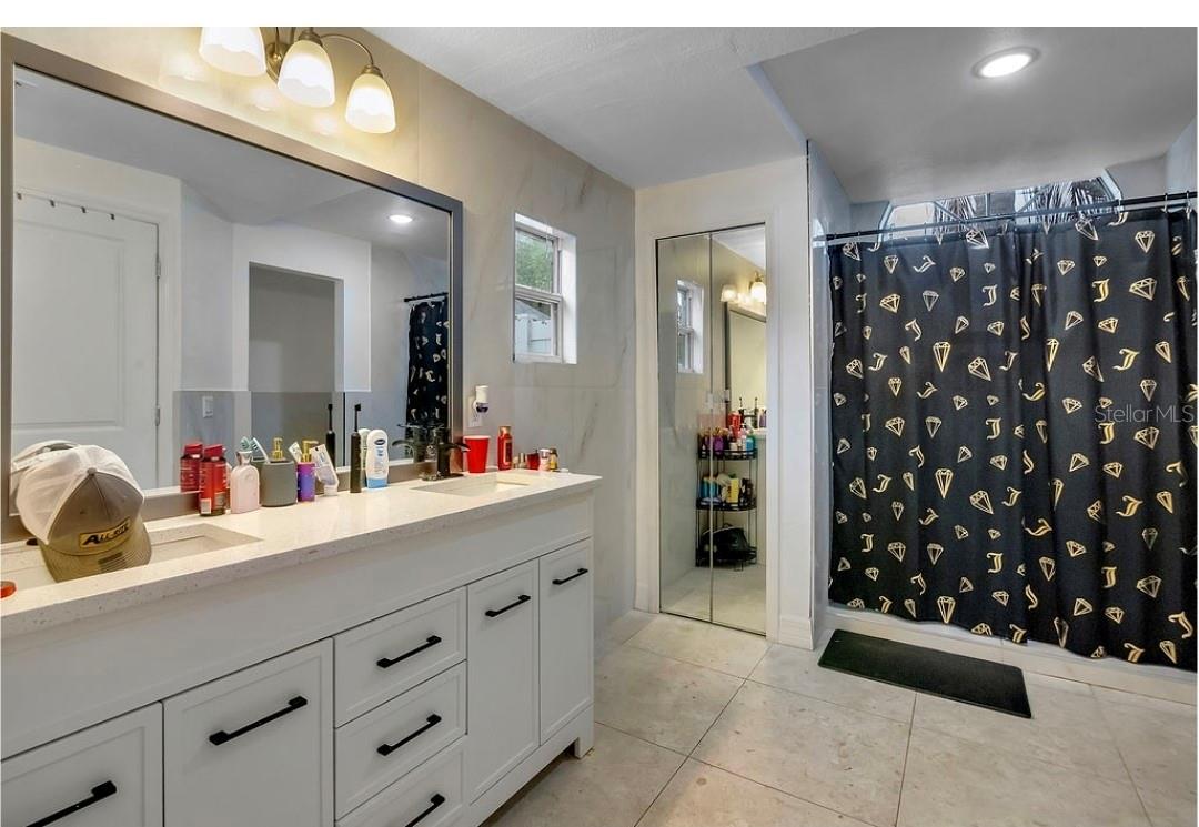 233 RED MAPLE DR, KISSIMMEE, FL, 34743