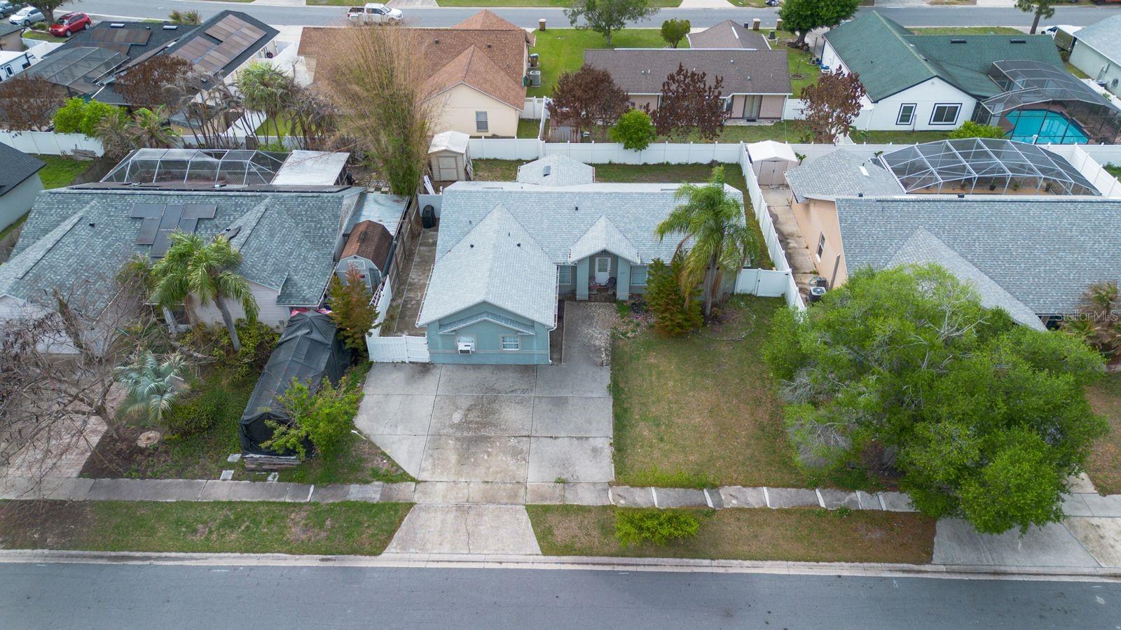 233 RED MAPLE DR, KISSIMMEE, FL, 34743