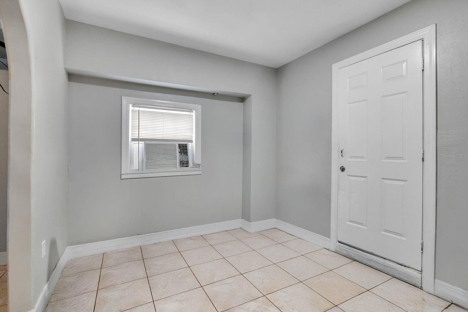 233 RED MAPLE DR, KISSIMMEE, FL, 34743