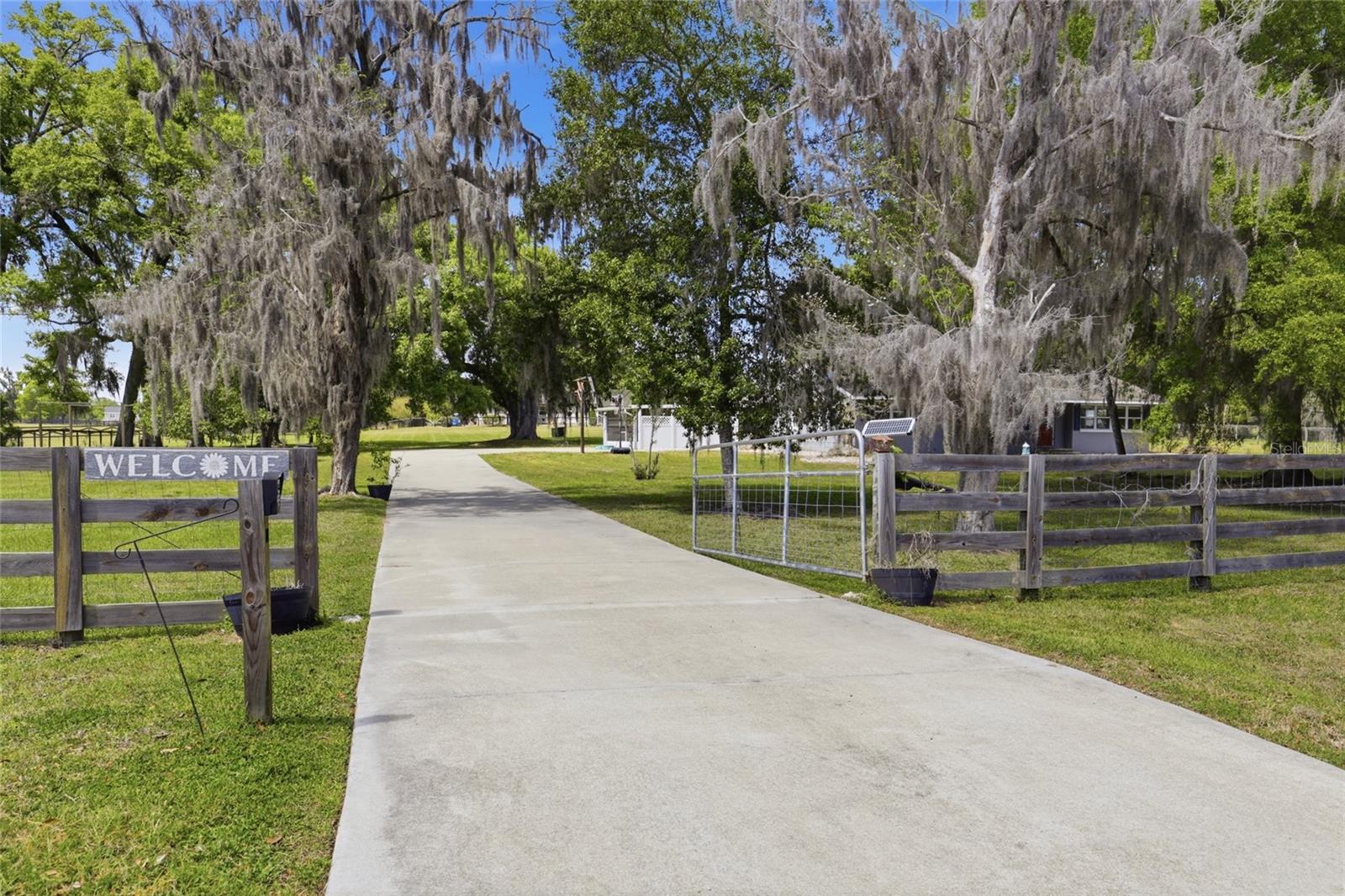 17256 NW 250TH WAY, HIGH SPRINGS, FL, 32643