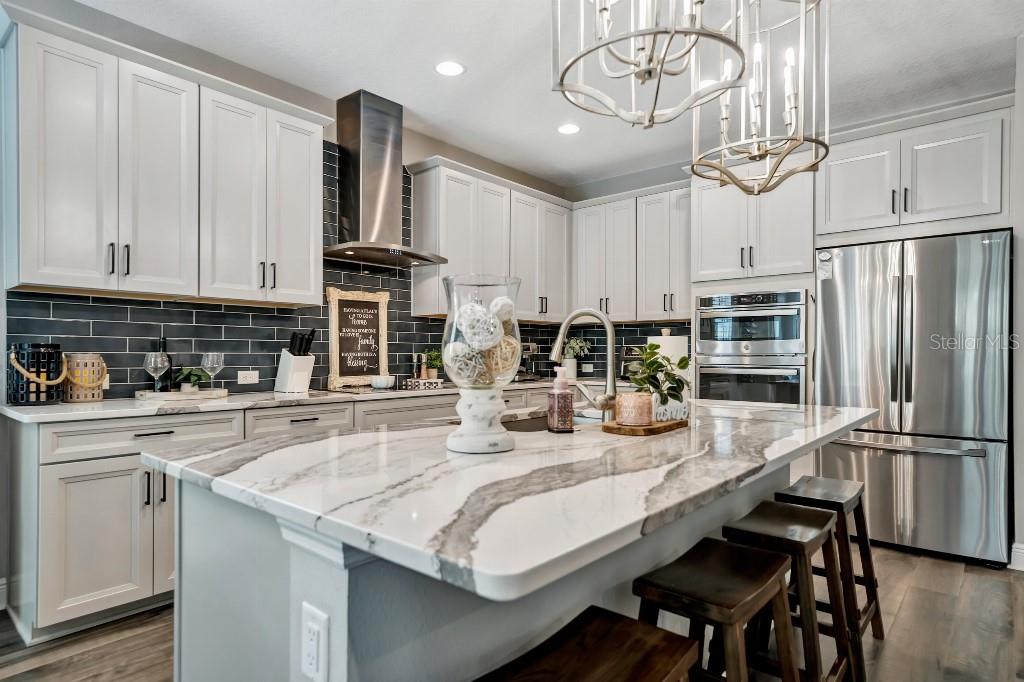 3549 SECLUDED CT, SARASOTA, FL, 34240