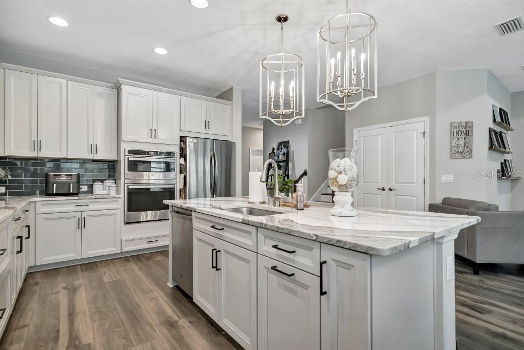 3549 SECLUDED CT, SARASOTA, FL, 34240