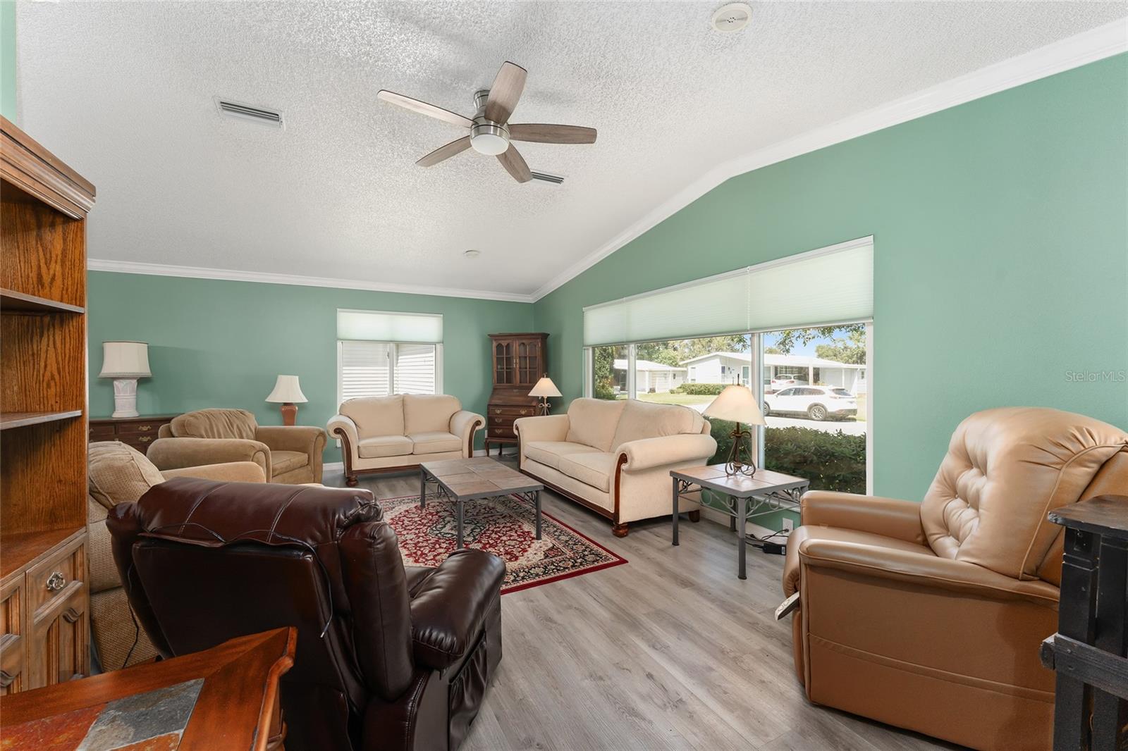 1401 W SCHWARTZ BLVD, LADY LAKE, FL, 32159