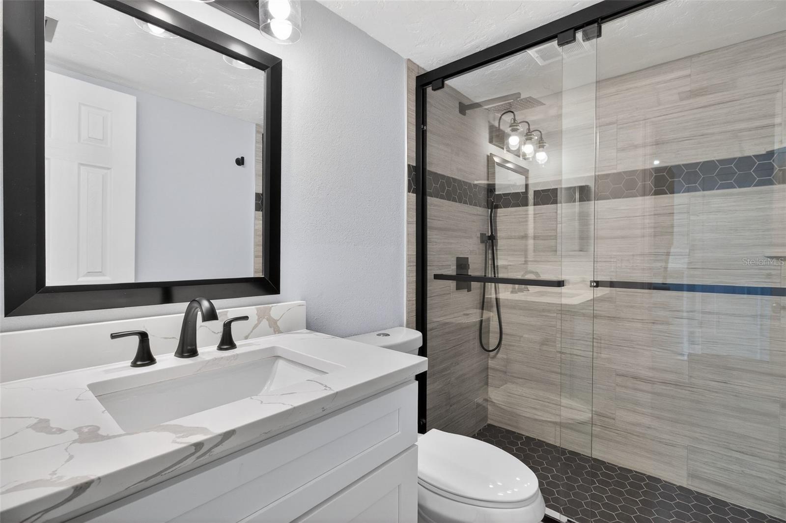 6660 CAPE HATTERAS WAY NE #1, ST PETERSBURG, FL, 33702