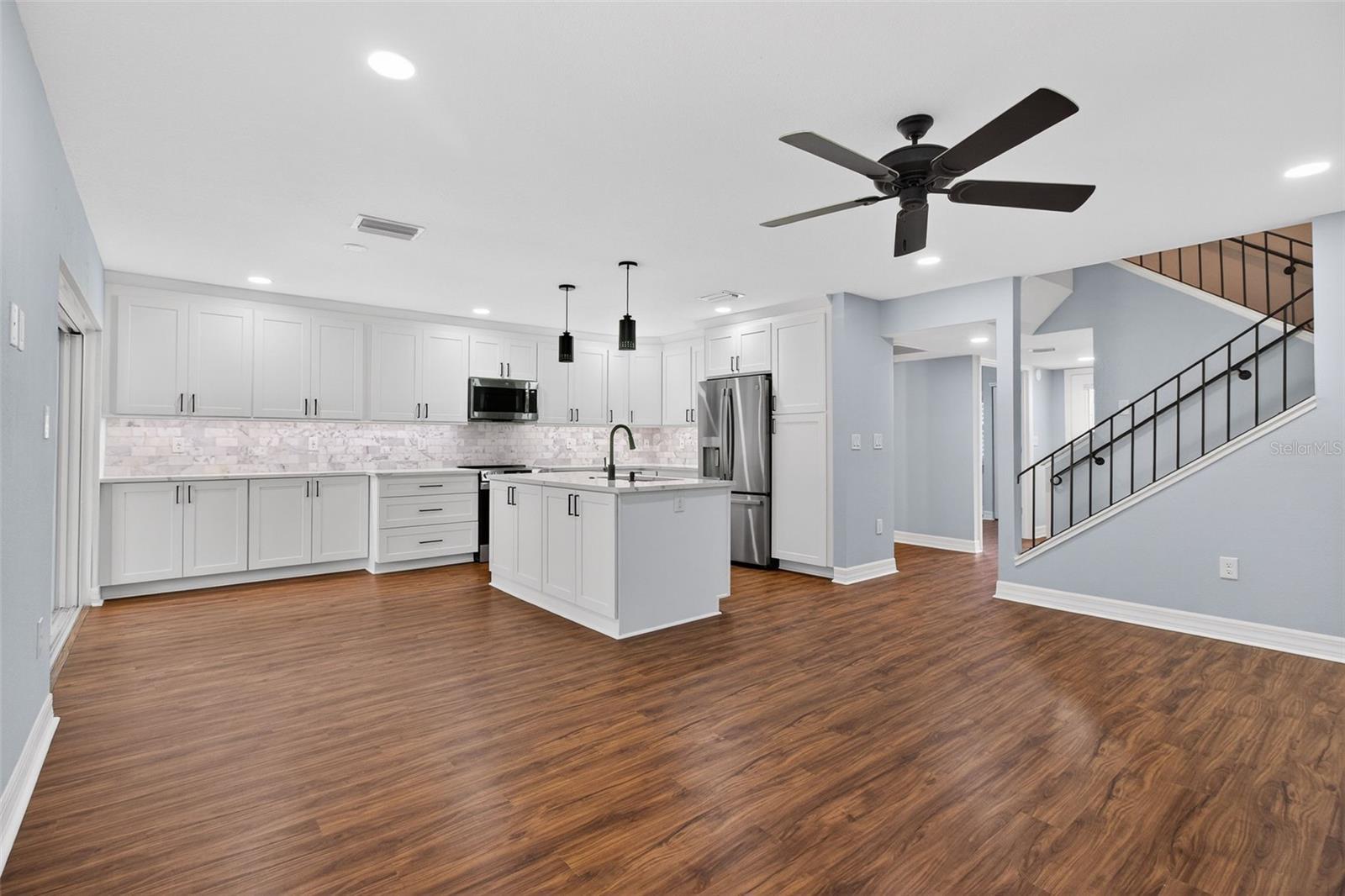 6660 CAPE HATTERAS WAY NE #1, ST PETERSBURG, FL, 33702