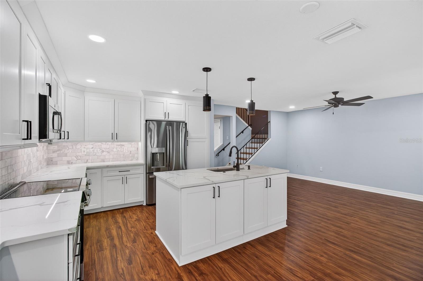 6660 CAPE HATTERAS WAY NE #1, ST PETERSBURG, FL, 33702