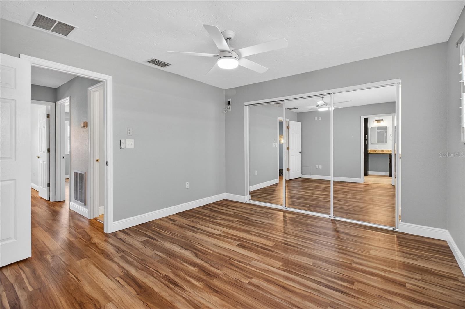 6660 CAPE HATTERAS WAY NE #1, ST PETERSBURG, FL, 33702