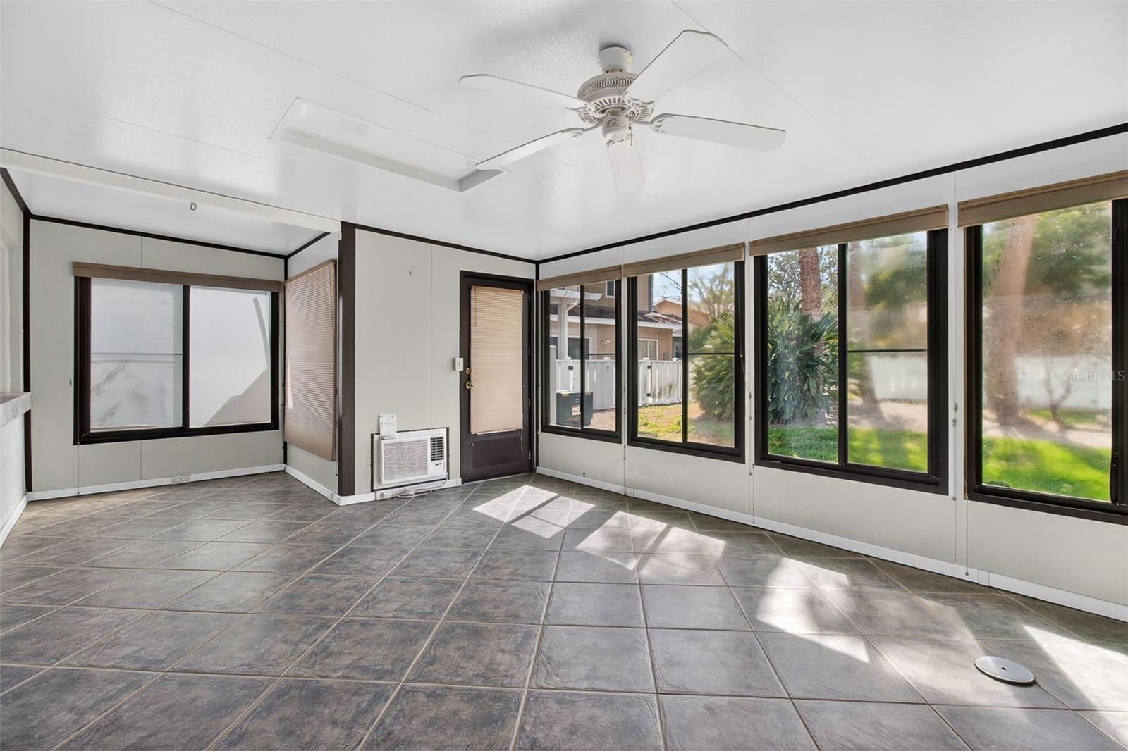 6660 CAPE HATTERAS WAY NE #1, ST PETERSBURG, FL, 33702