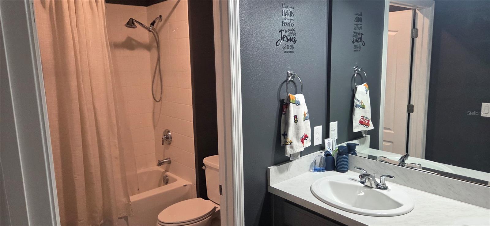9394 OGLETHORPE DR, GROVELAND, FL, 34736