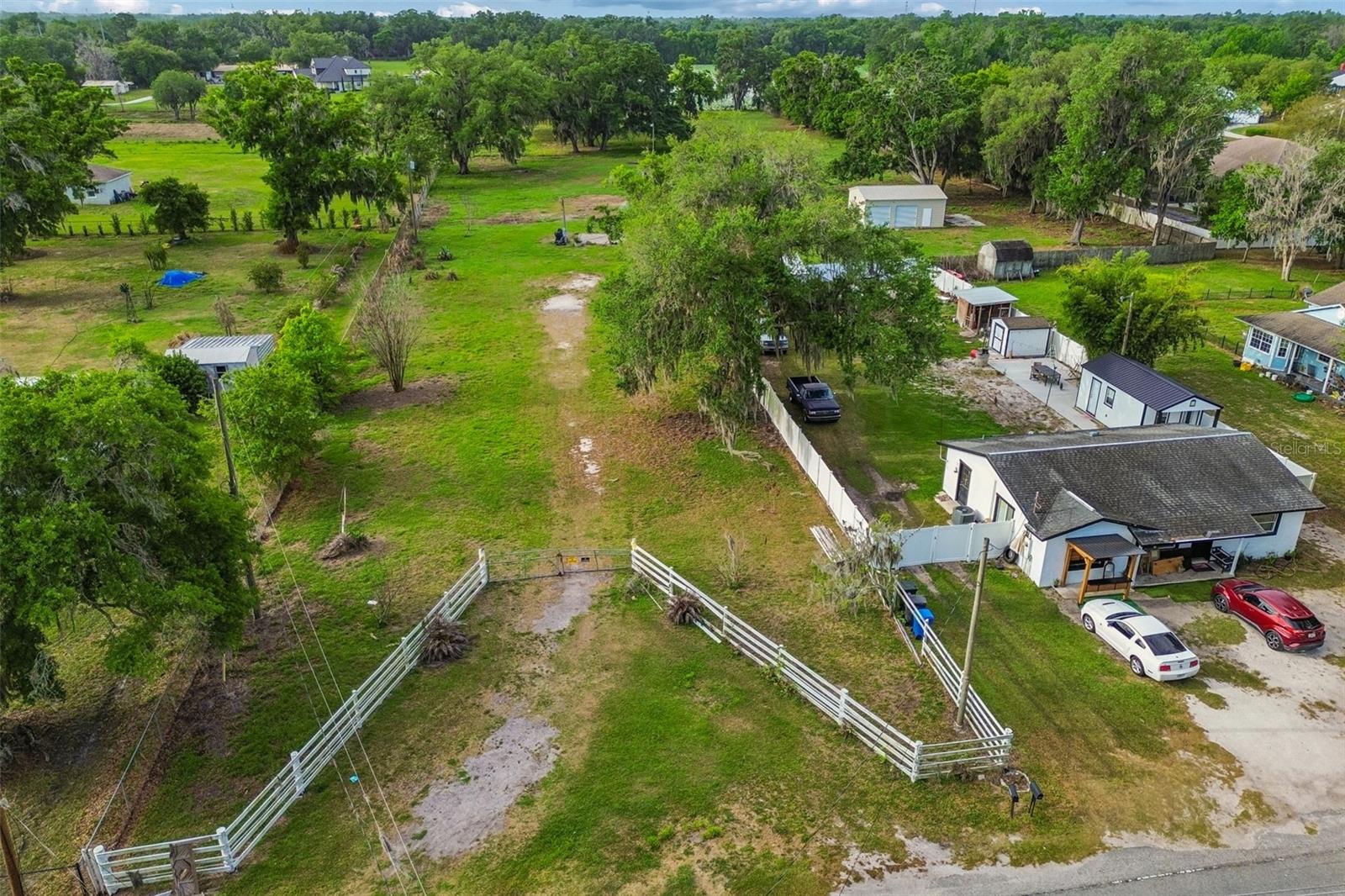 3005 W SAM ALLEN RD, PLANT CITY, FL, 33565