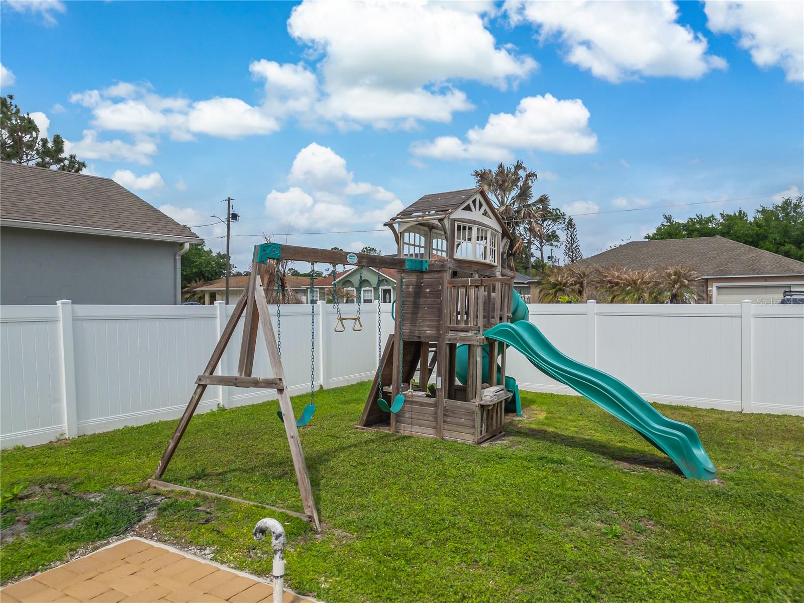 1112 LAVAUR CT, KISSIMMEE, FL, 34759