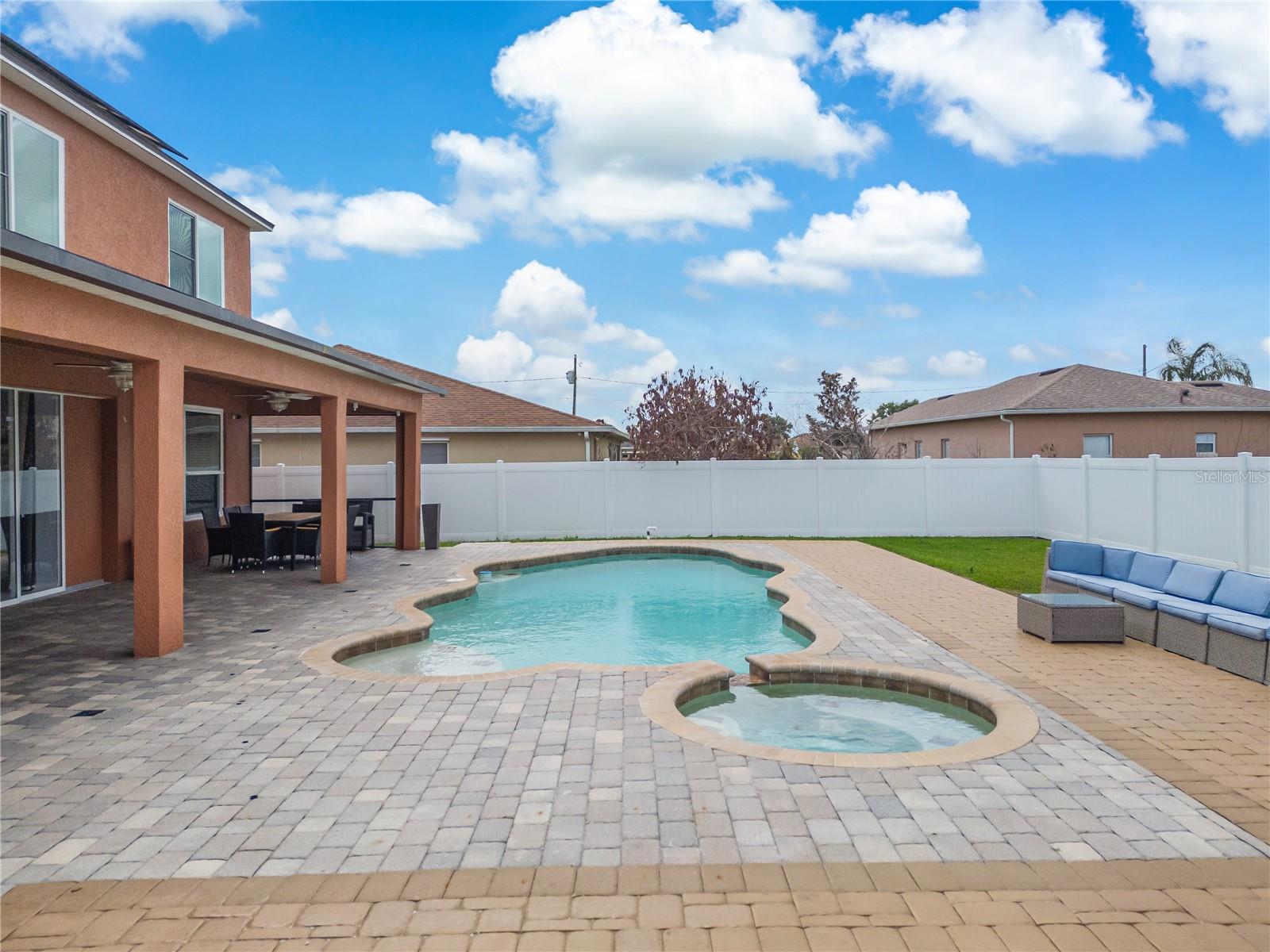 1112 LAVAUR CT, KISSIMMEE, FL, 34759
