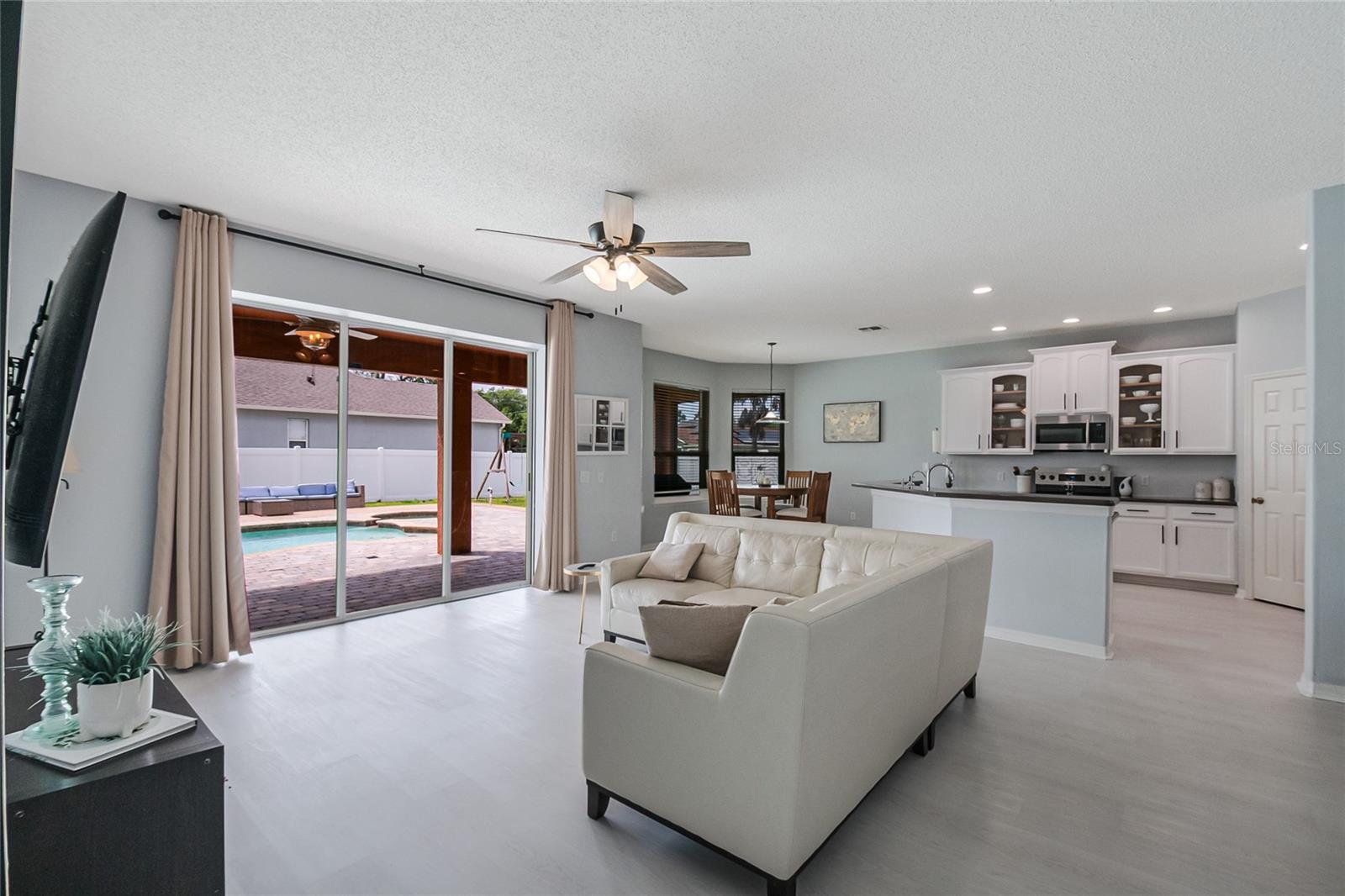 1112 LAVAUR CT, KISSIMMEE, FL, 34759
