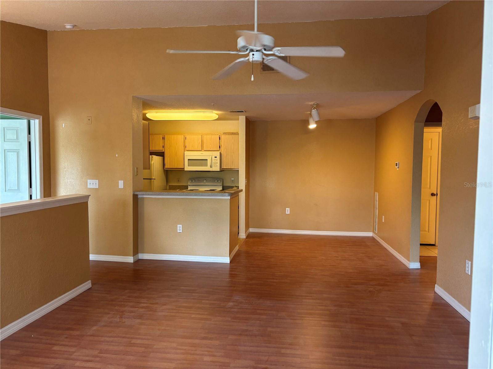 7411 VISTA WAY #203, BRADENTON, FL, 34202