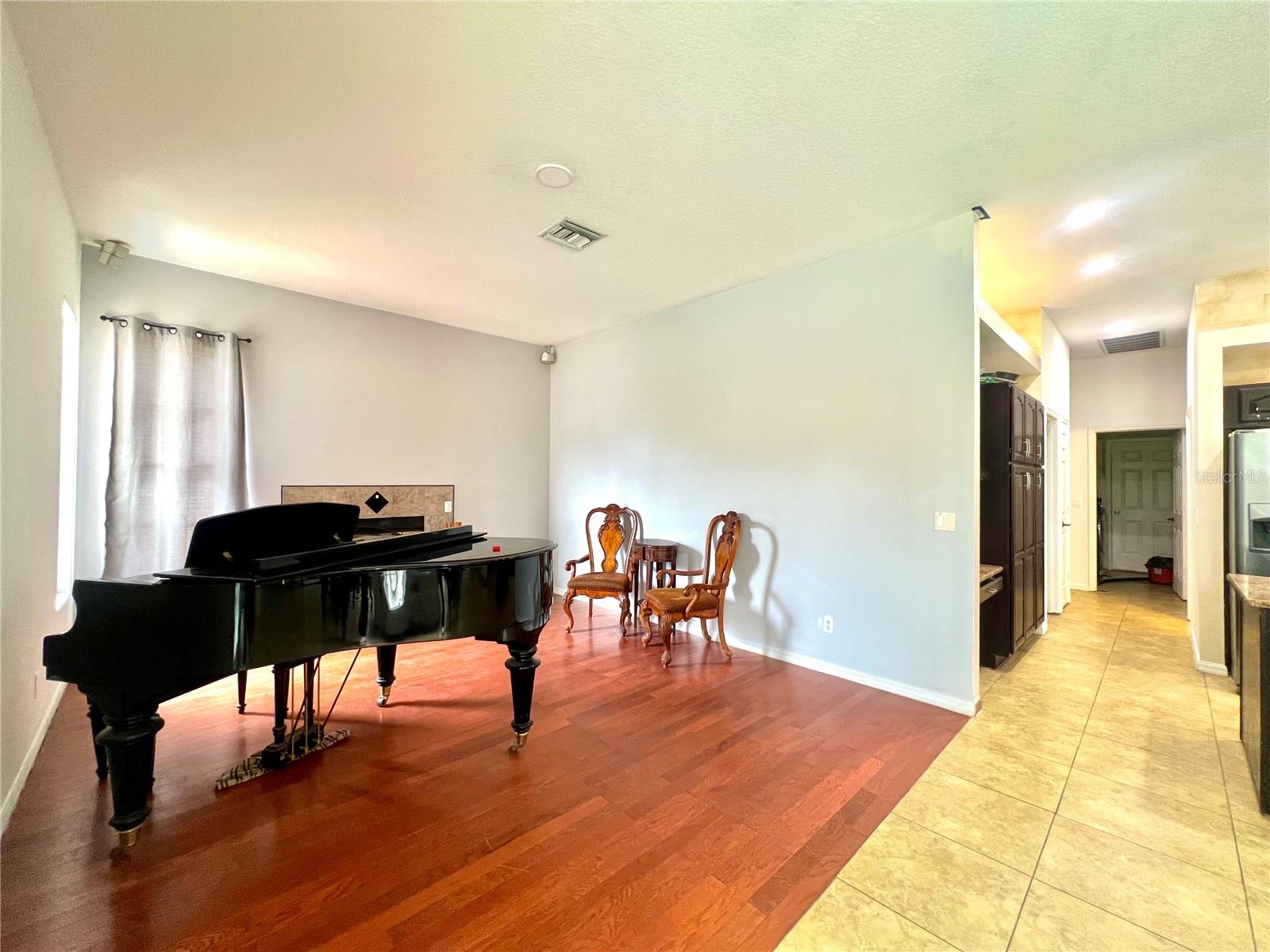 927 WHIPPOORWILL DR, PALM HARBOR, FL, 34683