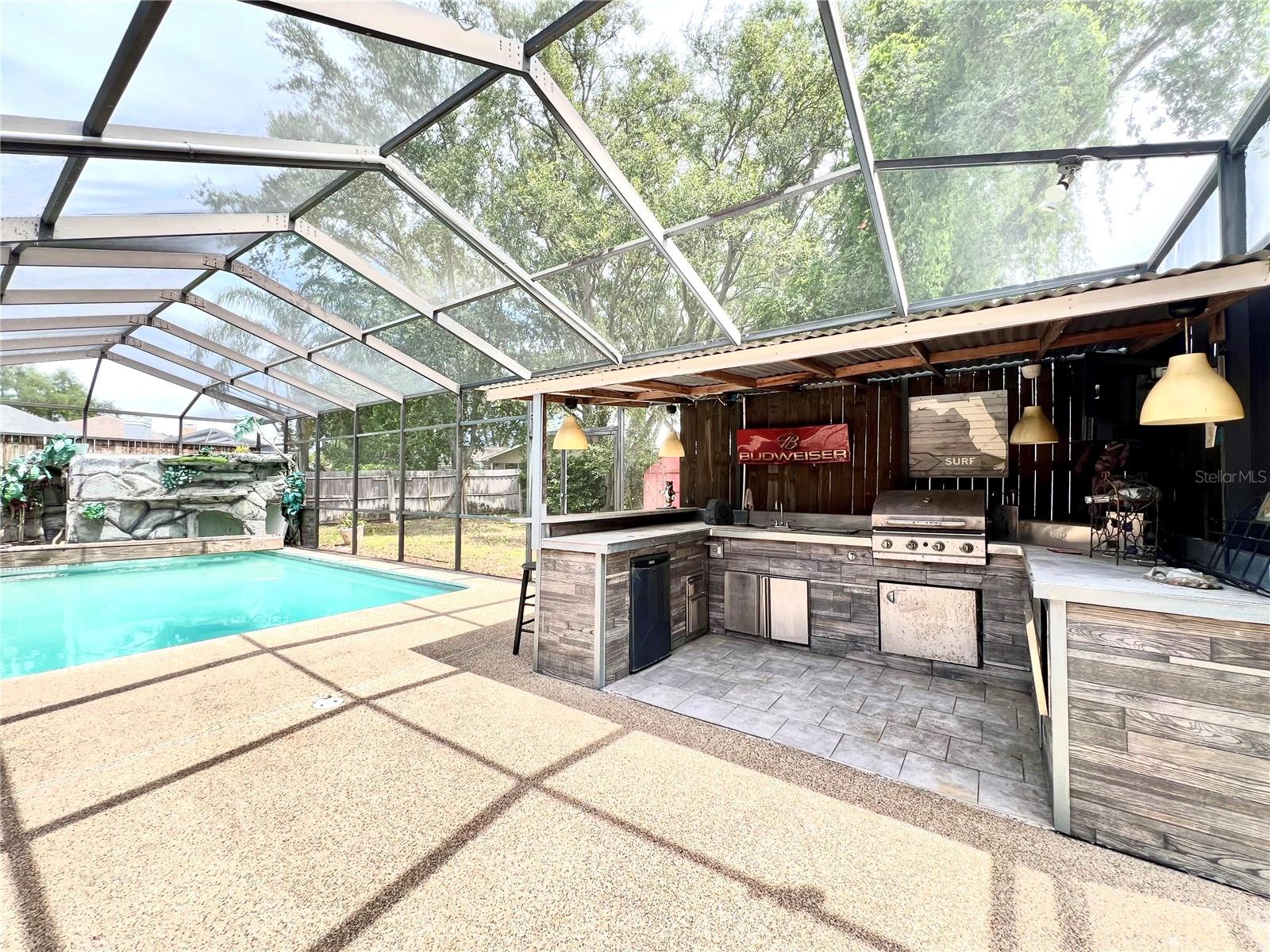 927 WHIPPOORWILL DR, PALM HARBOR, FL, 34683