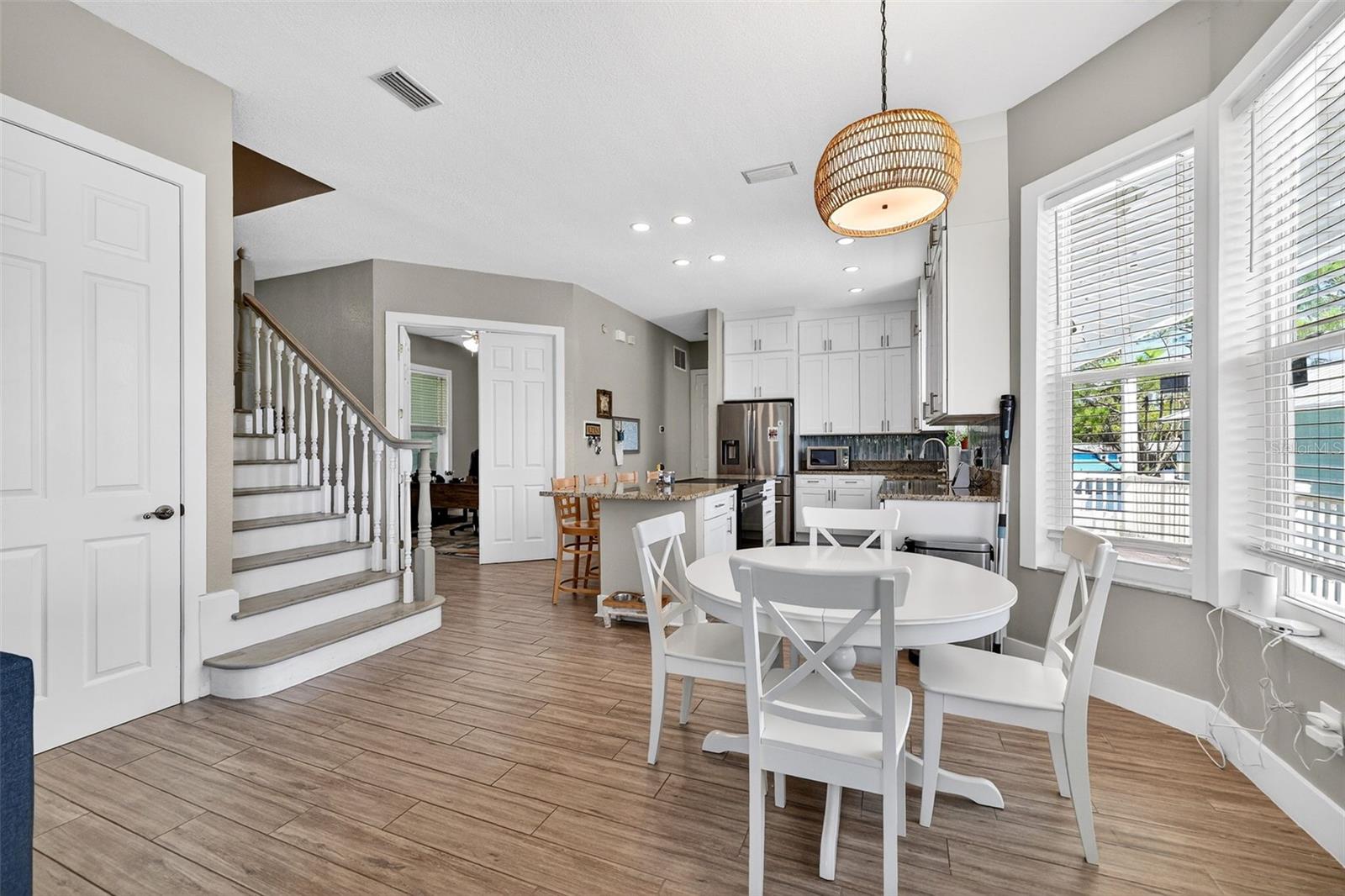 4433 SWEETWATER DR, TAMPA, FL, 33615