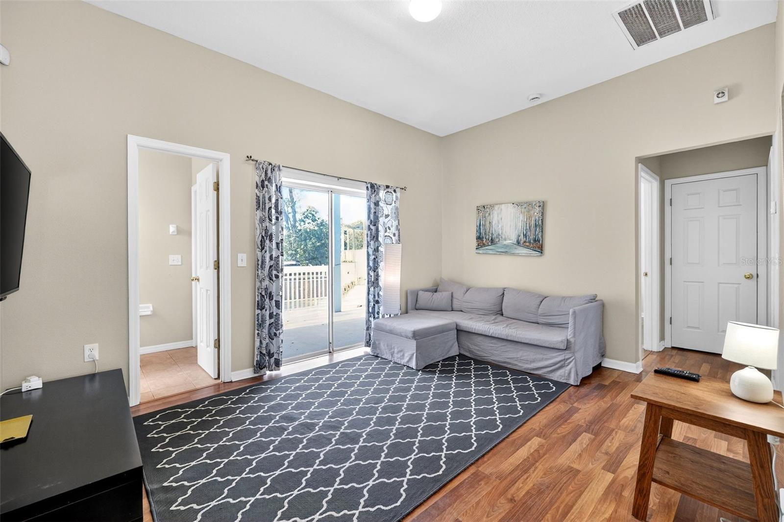 4433 SWEETWATER DR, TAMPA, FL, 33615