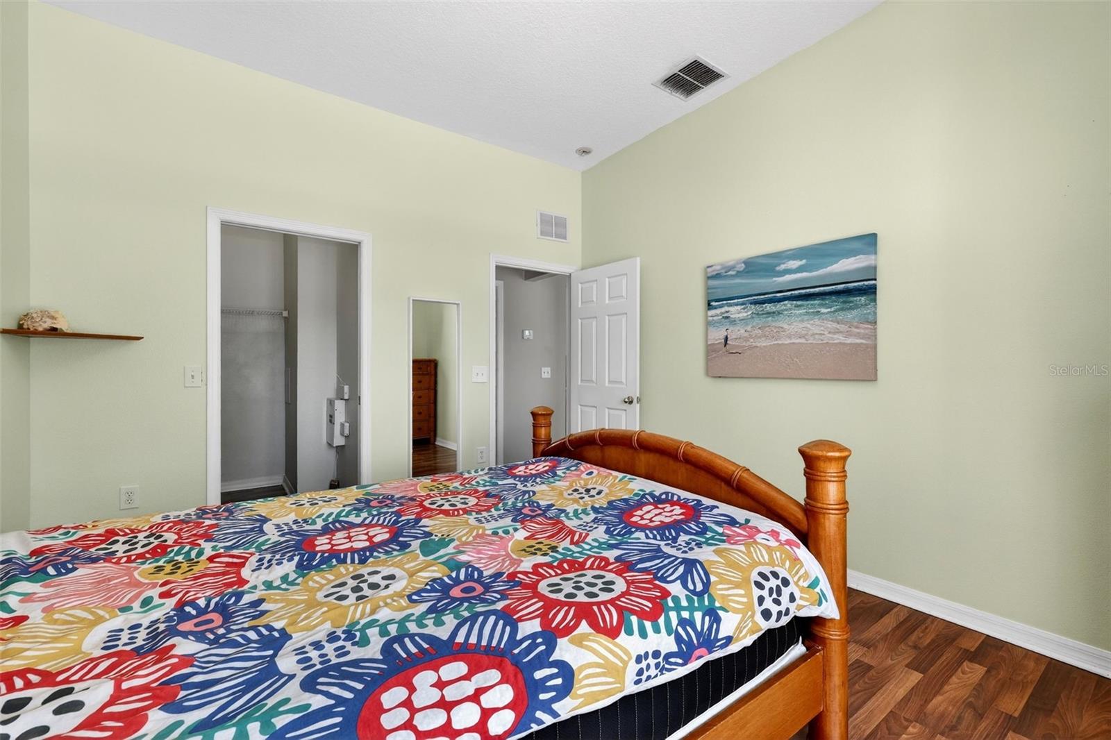 4433 SWEETWATER DR, TAMPA, FL, 33615