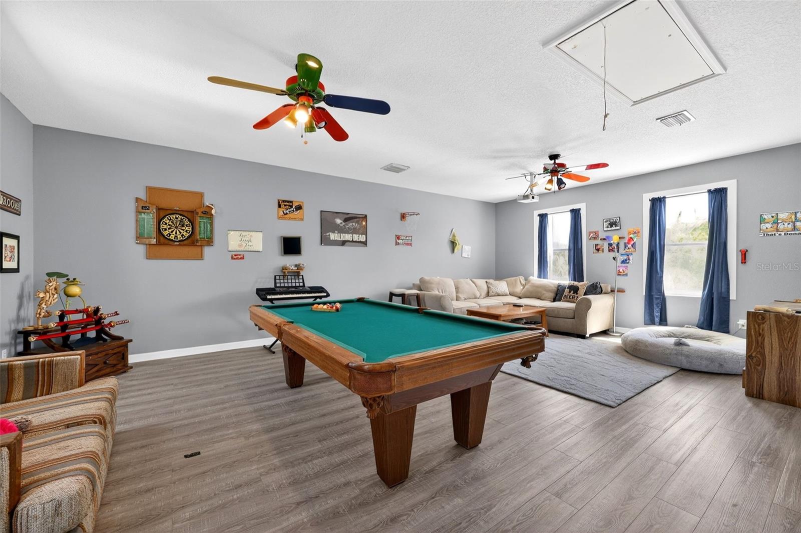 4433 SWEETWATER DR, TAMPA, FL, 33615
