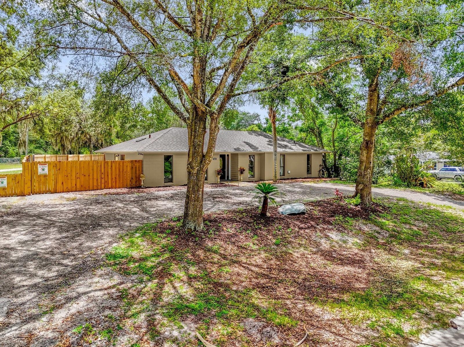 31632 SPRUCE DR, EUSTIS, FL, 32736