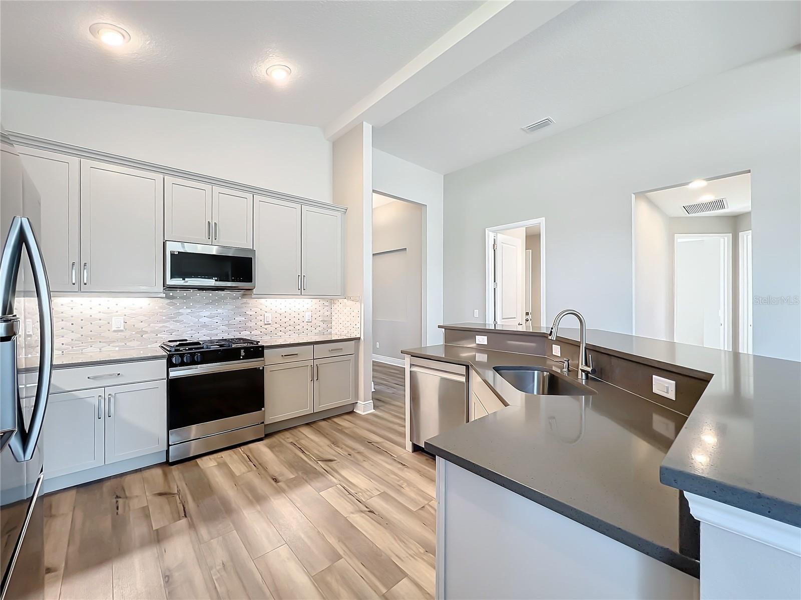 10006 DEGAS TER, BRADENTON, FL, 34212