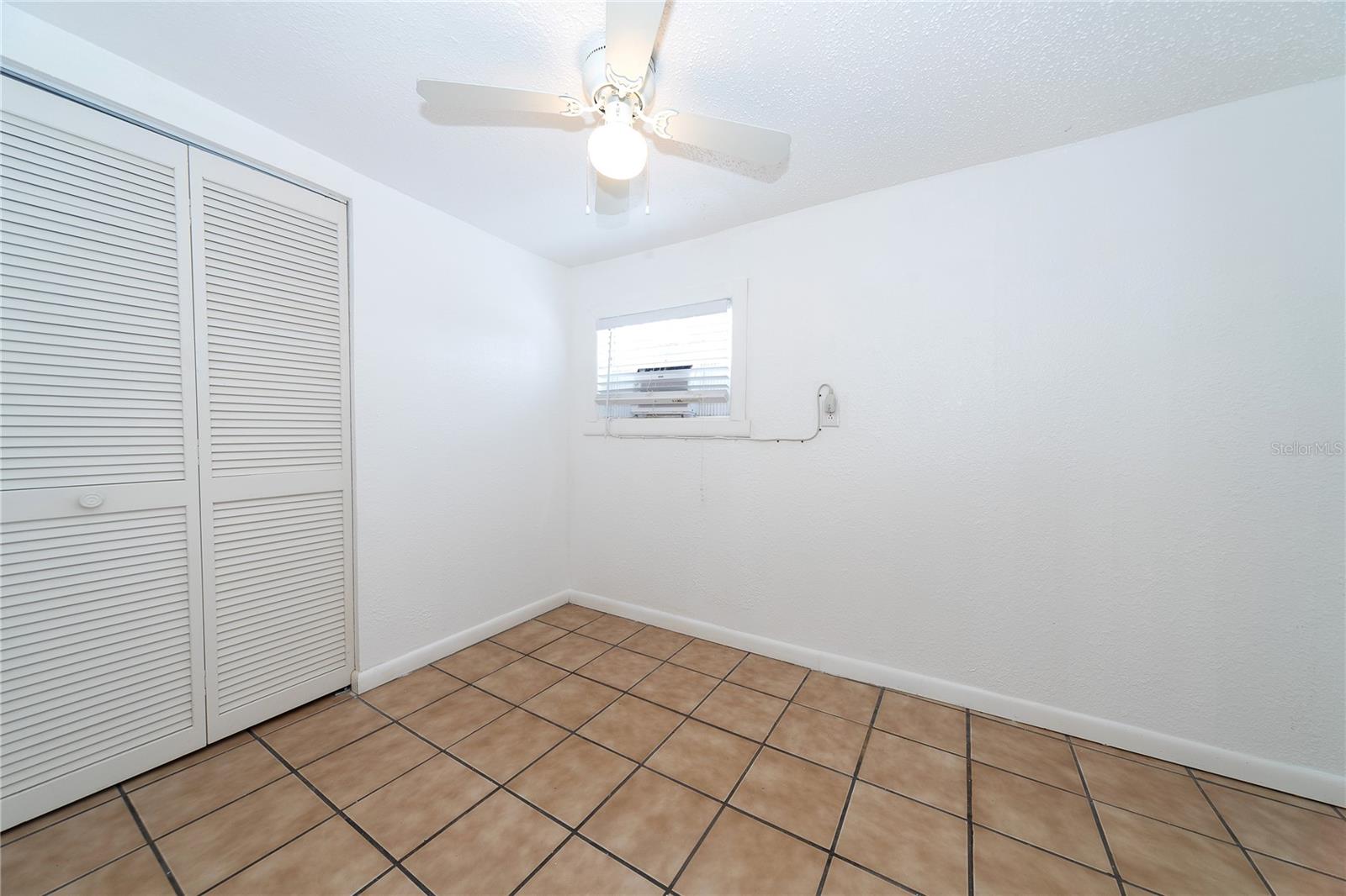 620 25TH ST W, BRADENTON, FL, 34205
