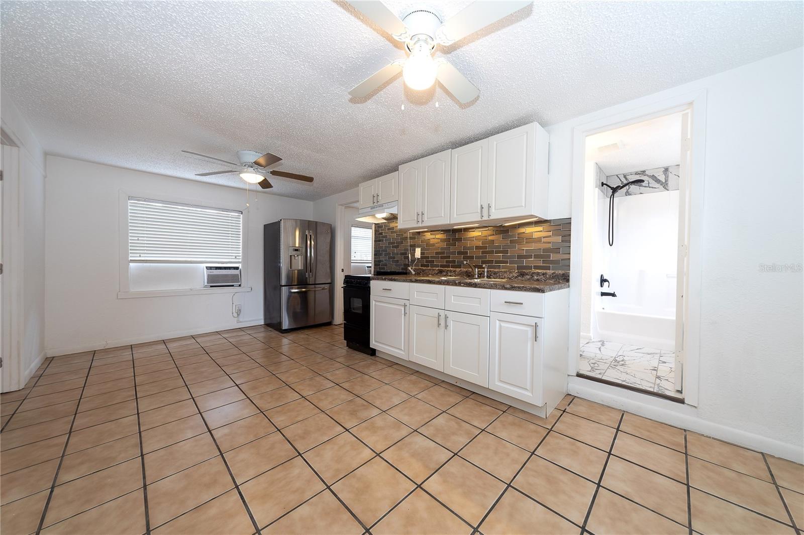 620 25TH ST W, BRADENTON, FL, 34205