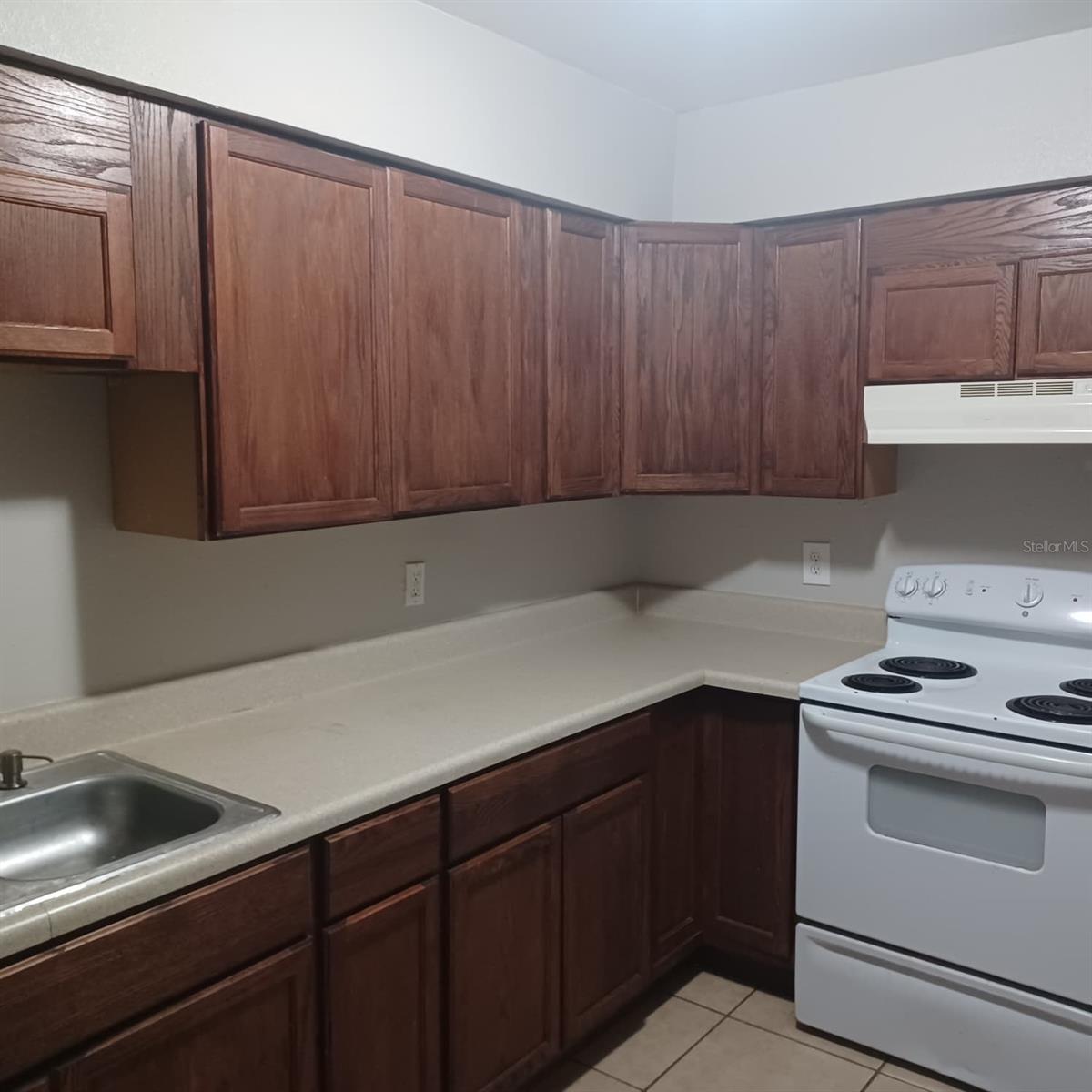 2704 E 25TH AVE #B, TAMPA, FL, 33605