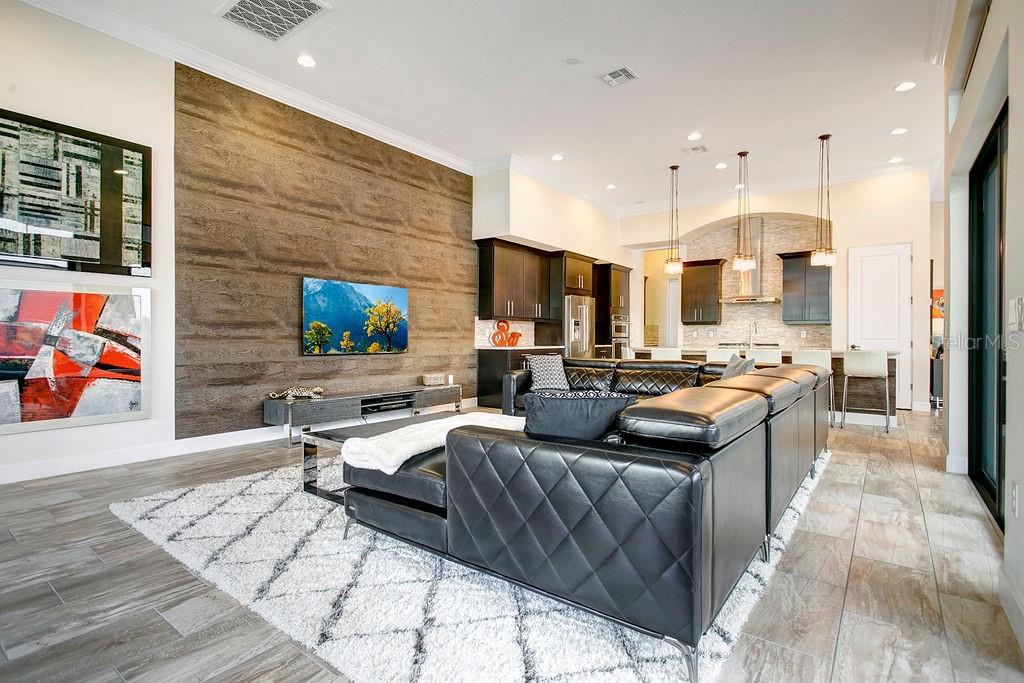 8455 VIA VITTORIA WAY, ORLANDO, FL, 32819