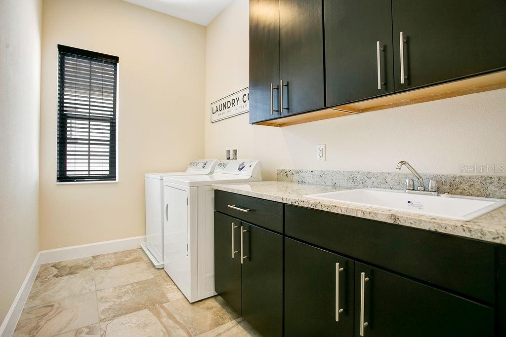 8455 VIA VITTORIA WAY, ORLANDO, FL, 32819