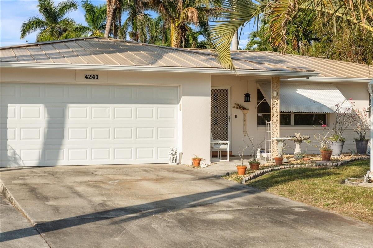 4241 RIVERVIEW RD, FORT MYERS, FL, 33905