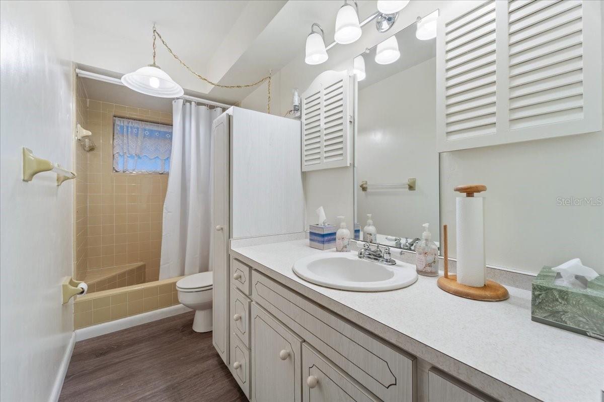 4241 RIVERVIEW RD, FORT MYERS, FL, 33905
