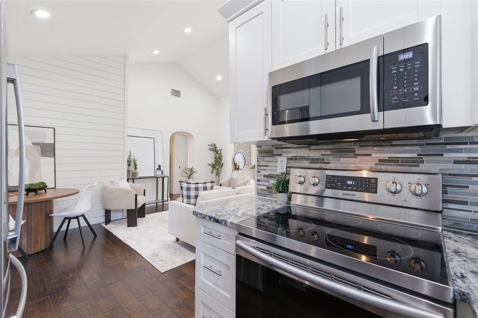 3136 10TH AVE N, ST PETERSBURG, FL, 33713