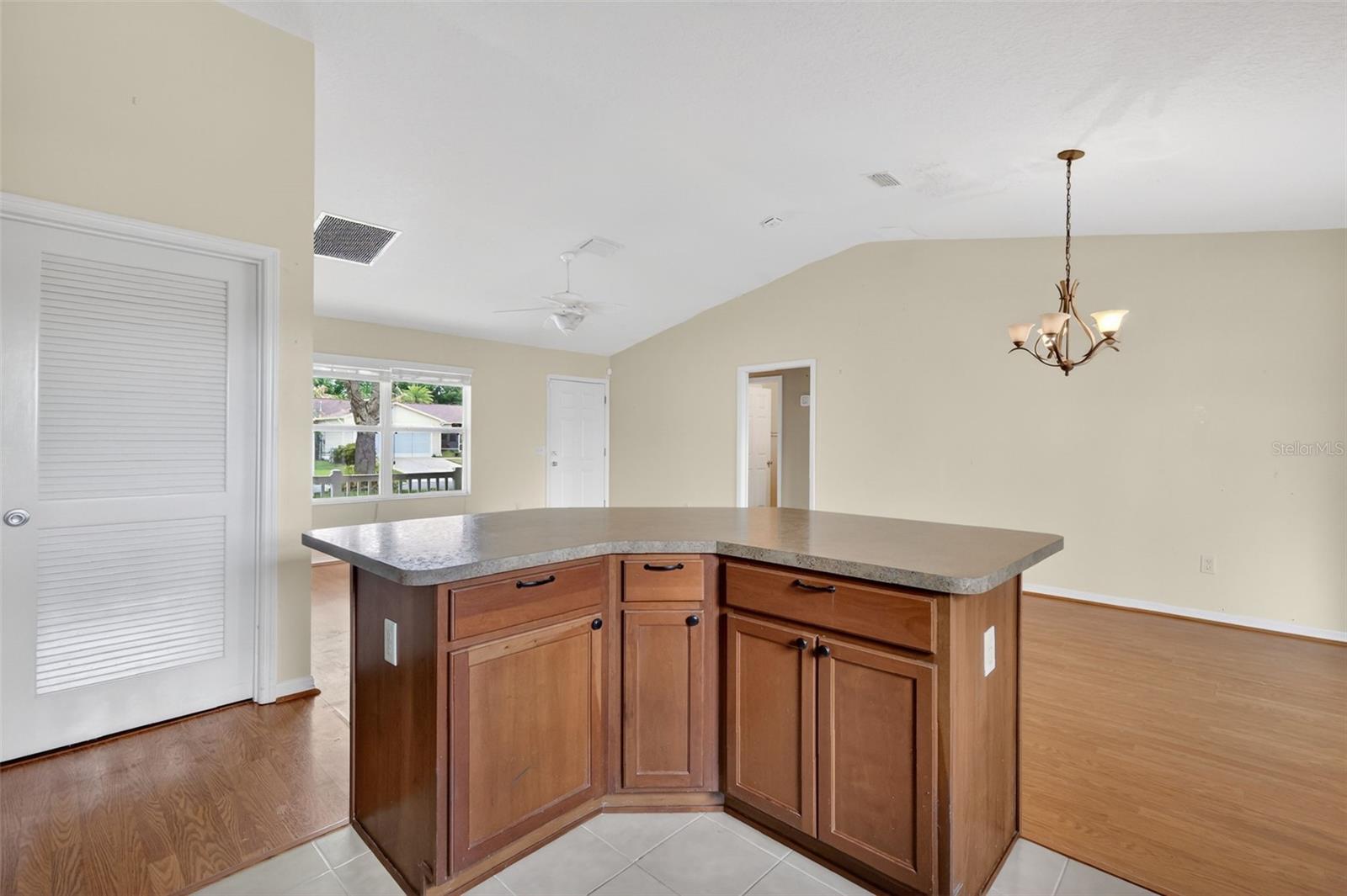 287 MERCER WAY, THE VILLAGES, FL, 32162