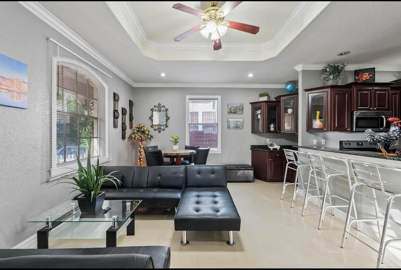 2324 W PALMETTO ST, TAMPA, FL, 33607