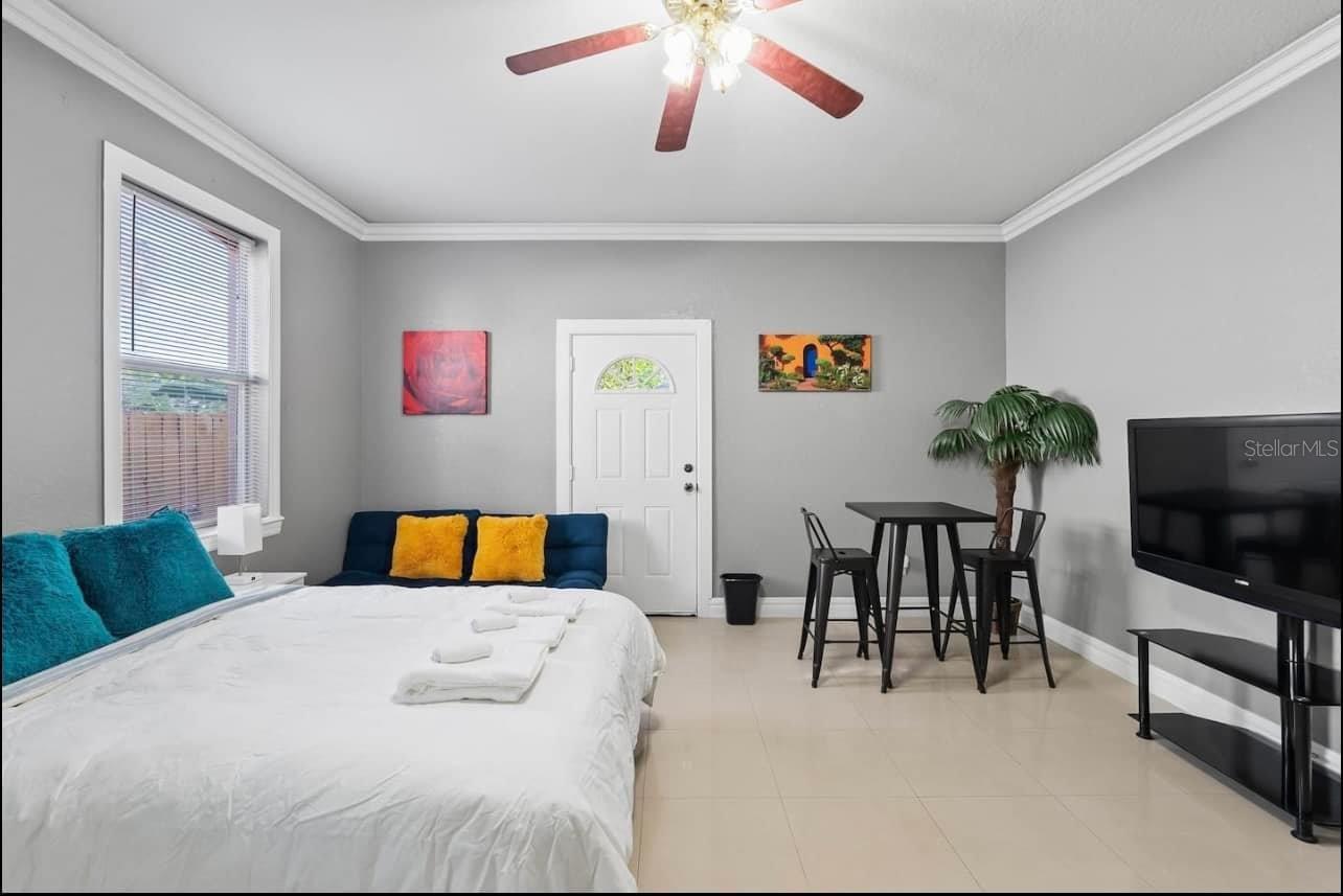 2324 W PALMETTO ST, TAMPA, FL, 33607