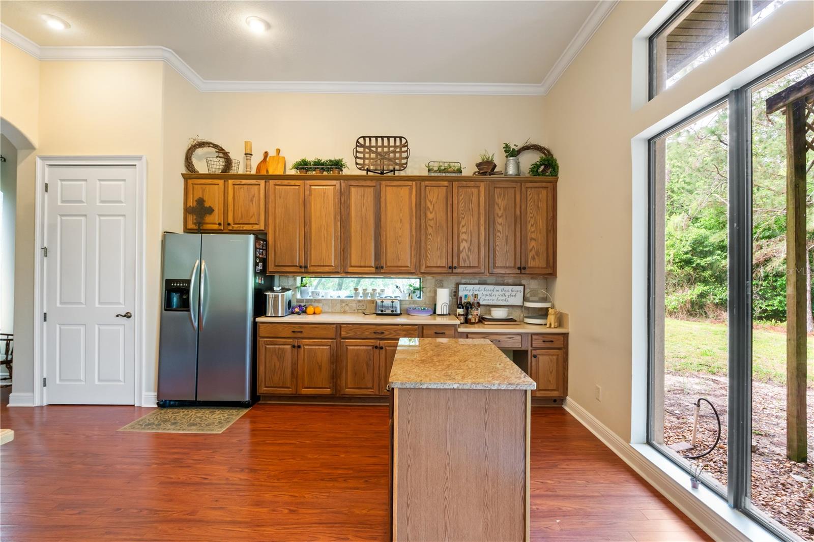 5204 GREENS DR, LADY LAKE, FL, 32159