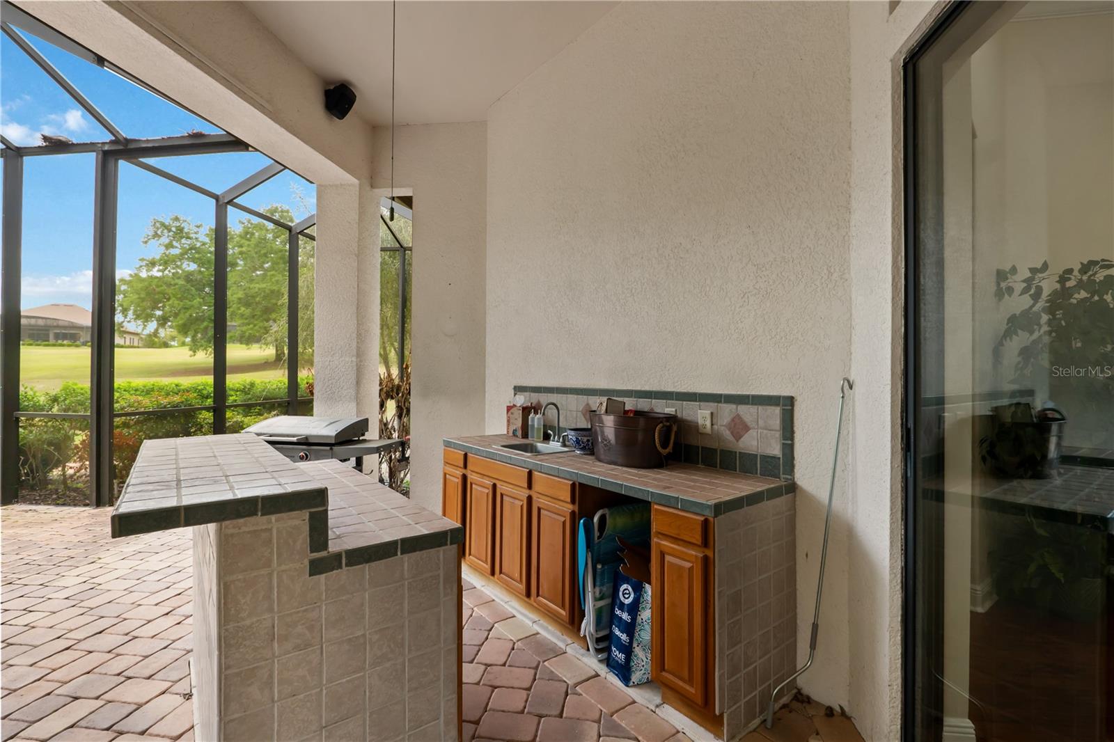 5204 GREENS DR, LADY LAKE, FL, 32159