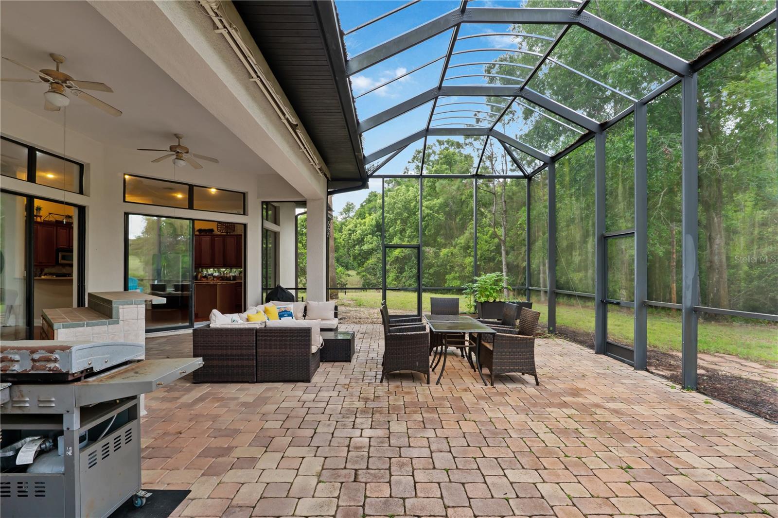 5204 GREENS DR, LADY LAKE, FL, 32159