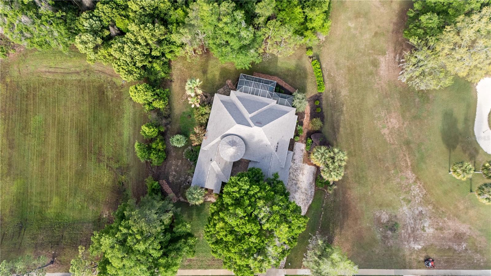 5204 GREENS DR, LADY LAKE, FL, 32159