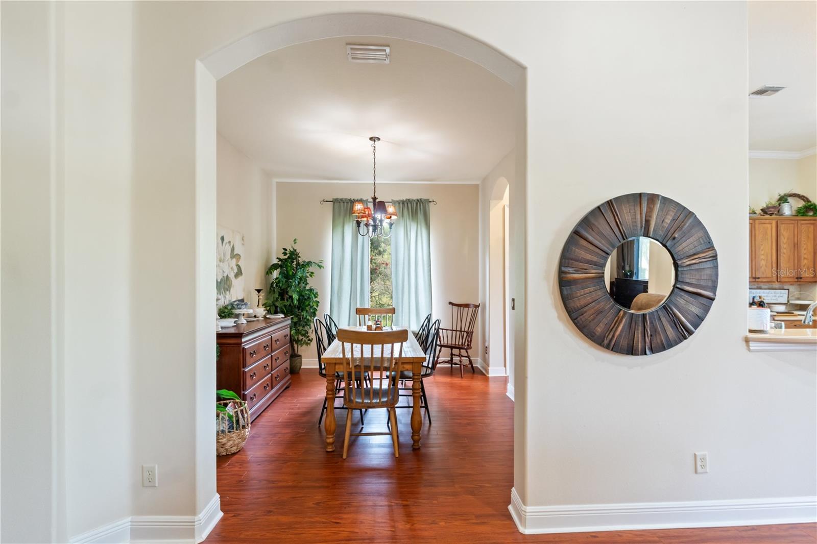 5204 GREENS DR, LADY LAKE, FL, 32159