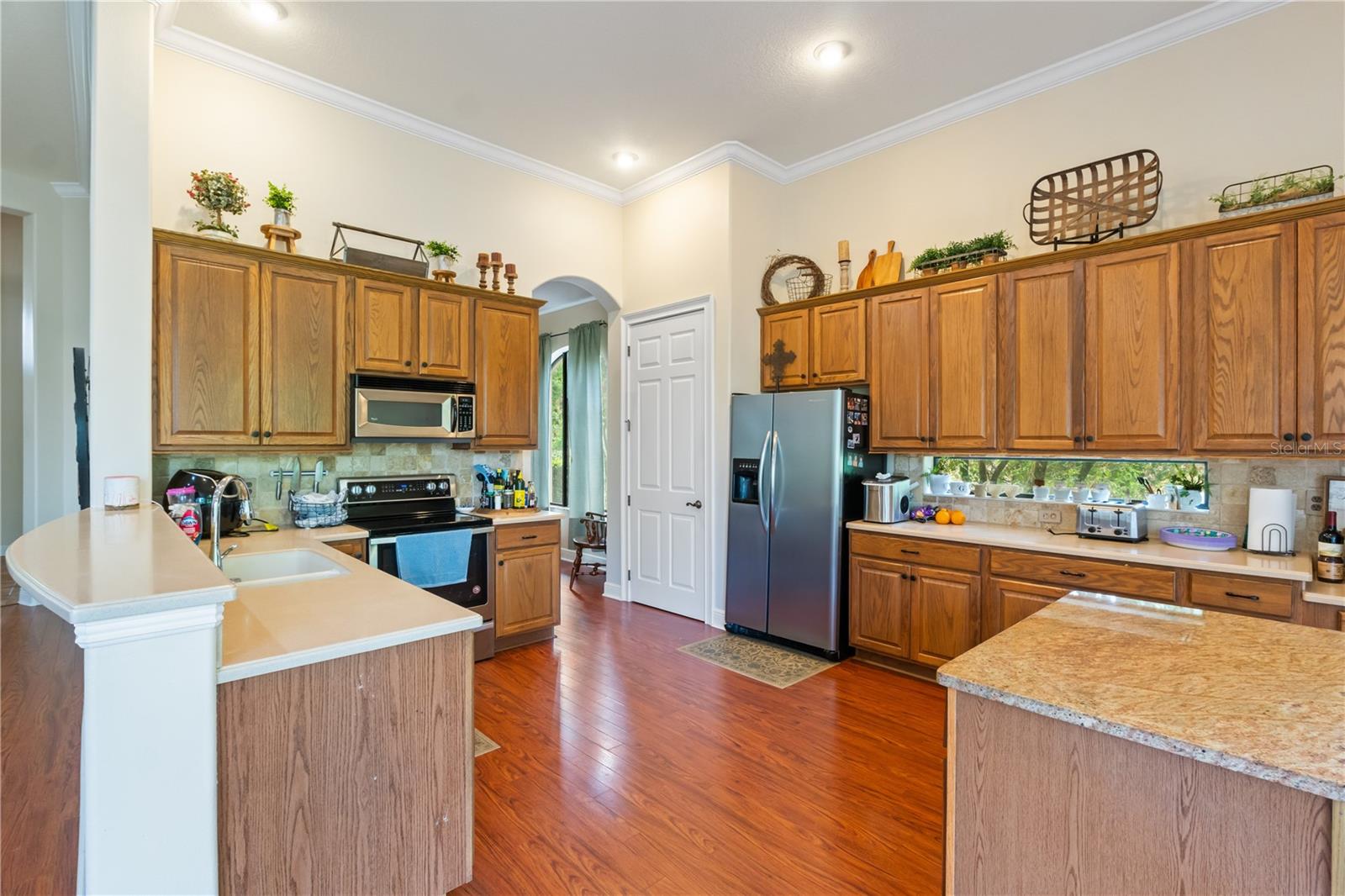 5204 GREENS DR, LADY LAKE, FL, 32159