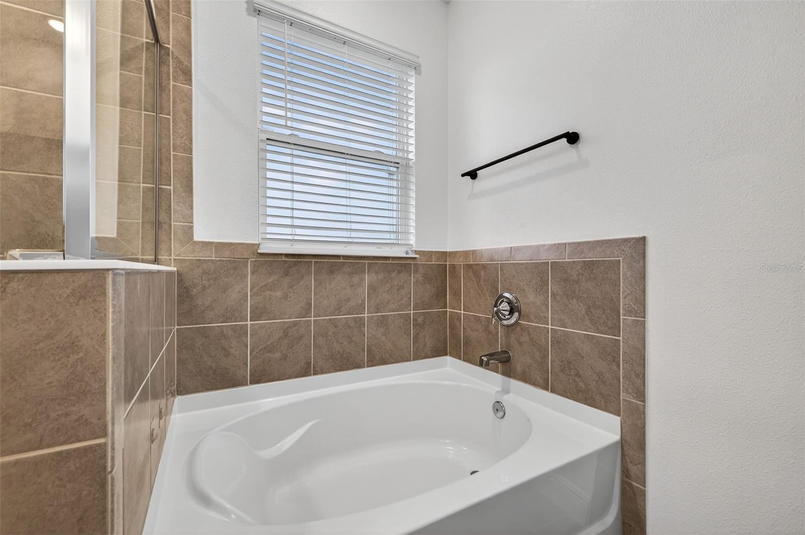 10913 HONOR RD, TAMPA, FL, 33625